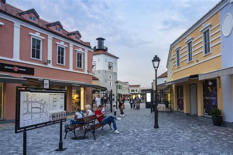 designer outlet croatia vreme.